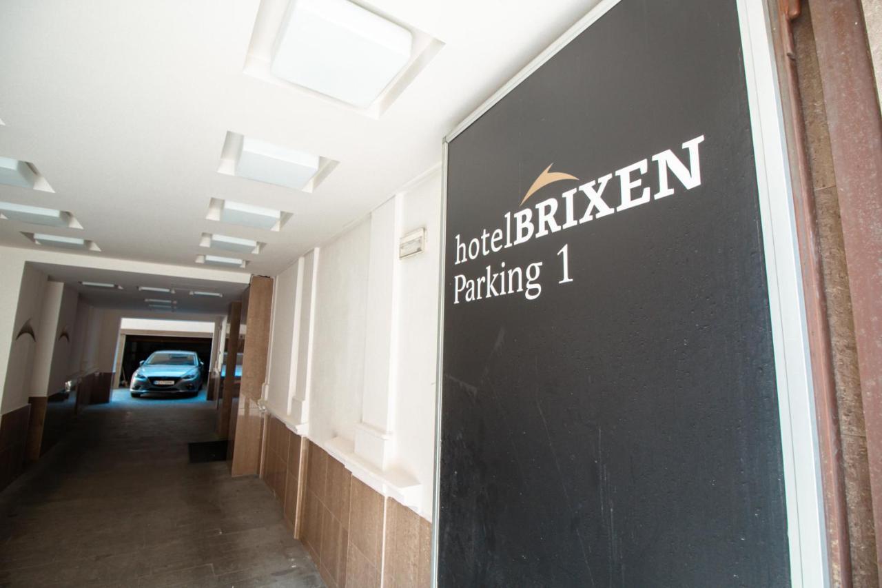 Hotel Brixen Прага Екстер'єр фото