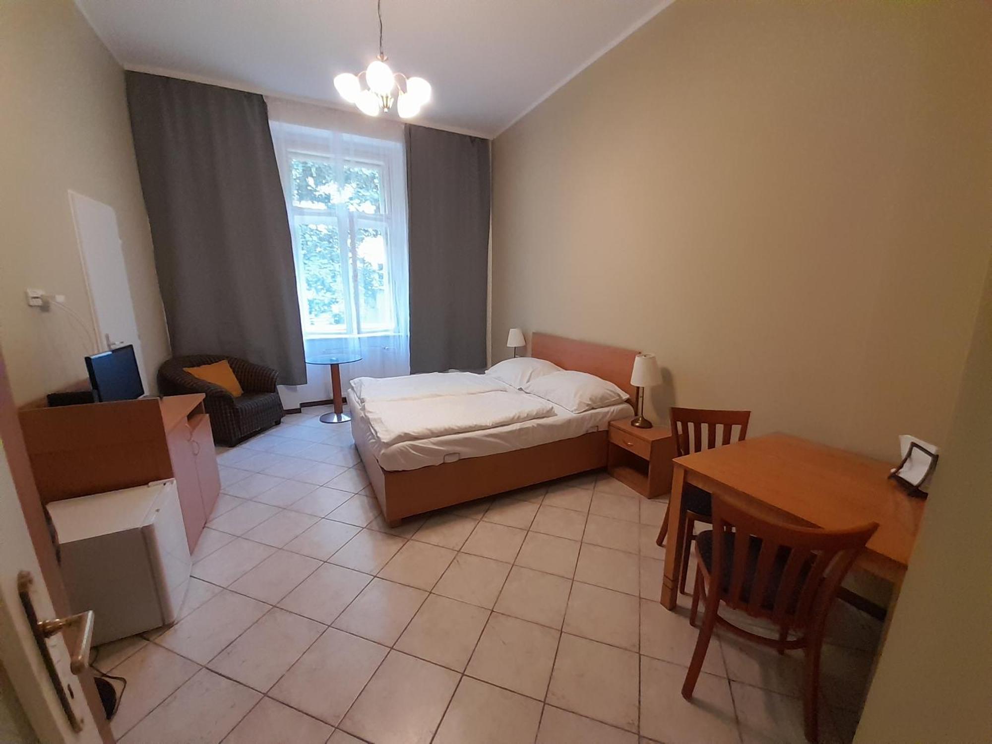 Hotel Brixen Прага Екстер'єр фото